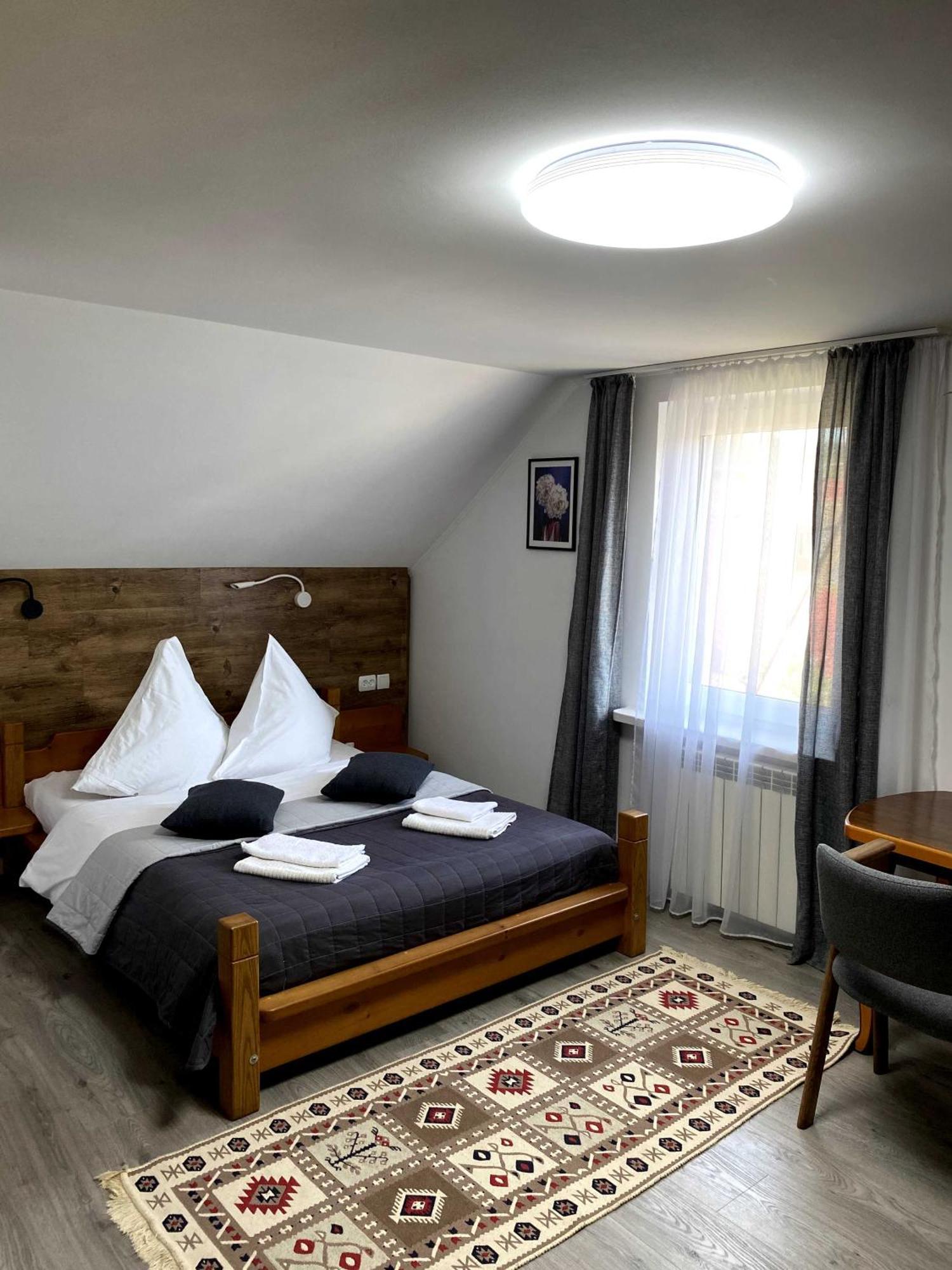 Karpats'Kyi Kalejdoskop Hotel Slavske Luaran gambar